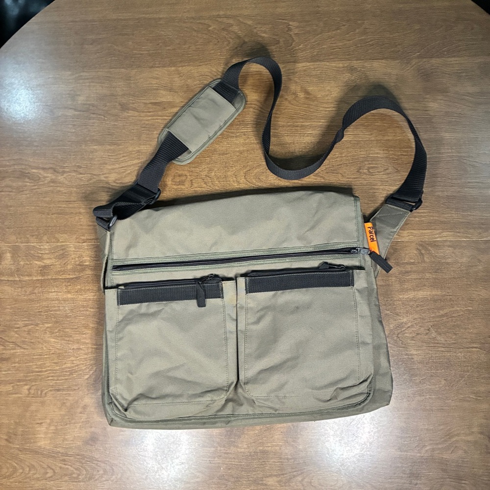 Parcel Shoulder Messenger Bag